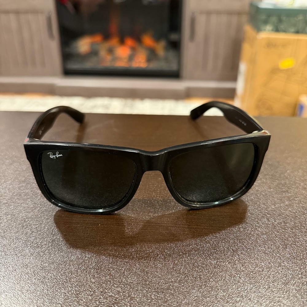 Ray-Ban Black Square Sunglasses
